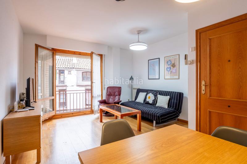 Foto 41e8e154-71d4-47b3-ab6b-af20e704cdbf. Alquiler piso en calle cadena 25 apartamento amueblado. centrico, tranquilo y muy agradable en Zaragoza