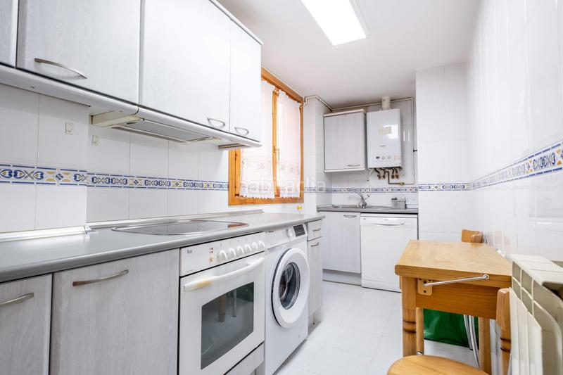 Foto 858c5559-52c3-47eb-a7c2-c83a9564ad77. Location appartement dans calle cadena 25 dans La Magdalena Zaragoza