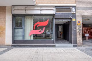 Local commercial à Calle rafael alberti 12. Tu negocio en una ubicación estratégica