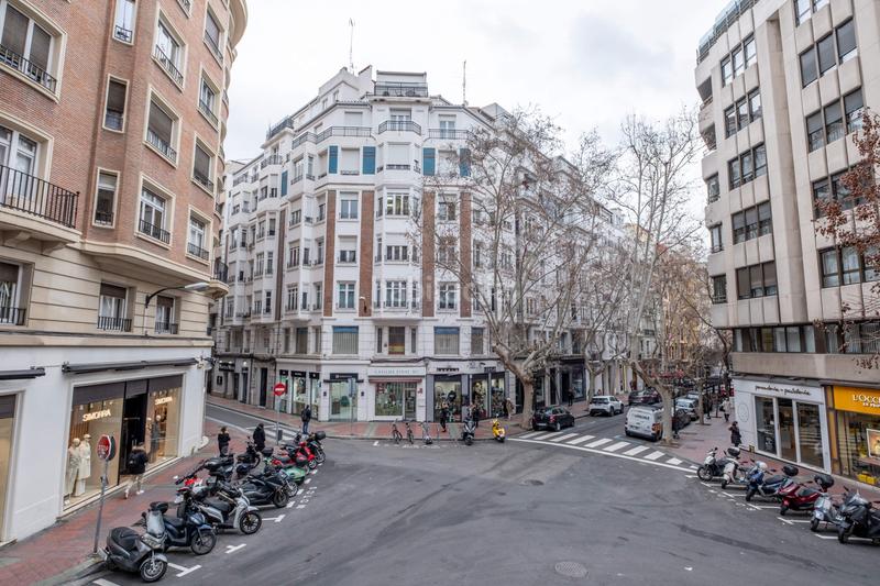 Foto 81dd229e-1ba4-4ea2-aca6-7fe6868dff9d. Location bureau avec chauffage dans Paseo Independencia Zaragoza