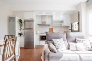 Appartement à Calle de la escopetería 2. Luz, confort y diseño  junto al edificio pignatelli