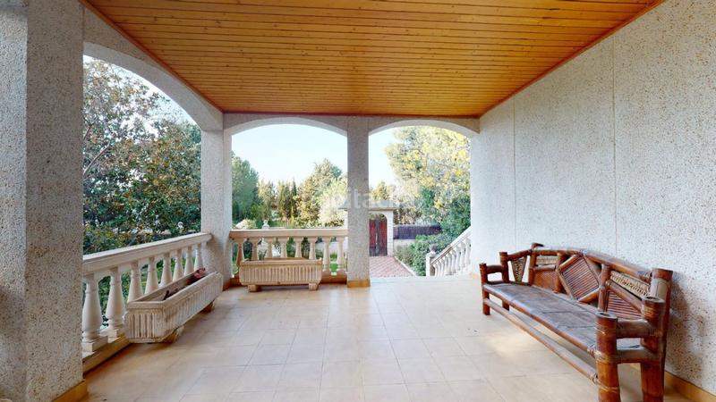 Foto 4a572f6b-ab5d-461a-af74-b27e844d1cf4. Chalet in calle mayo ( ur zorongo ) 198 in Peña el Zorongo Zaragoza