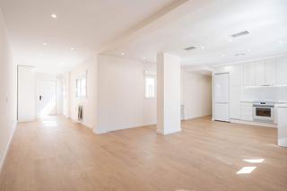 Flat in Calle HORNO ALCORTA (DOCTOR) 22