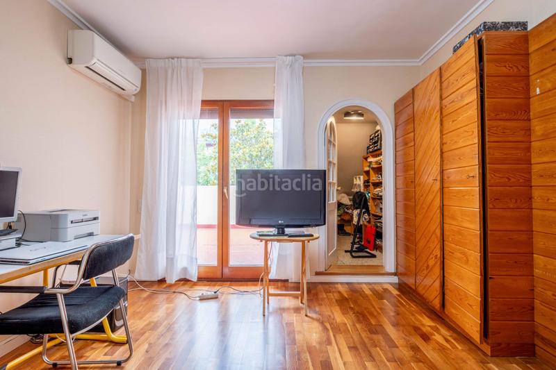 Foto a8ca38e2-abfa-4014-8c15-4194ce3acb2b. Chalet con riscaldamento parcheggio piscina in La Almozara Zaragoza