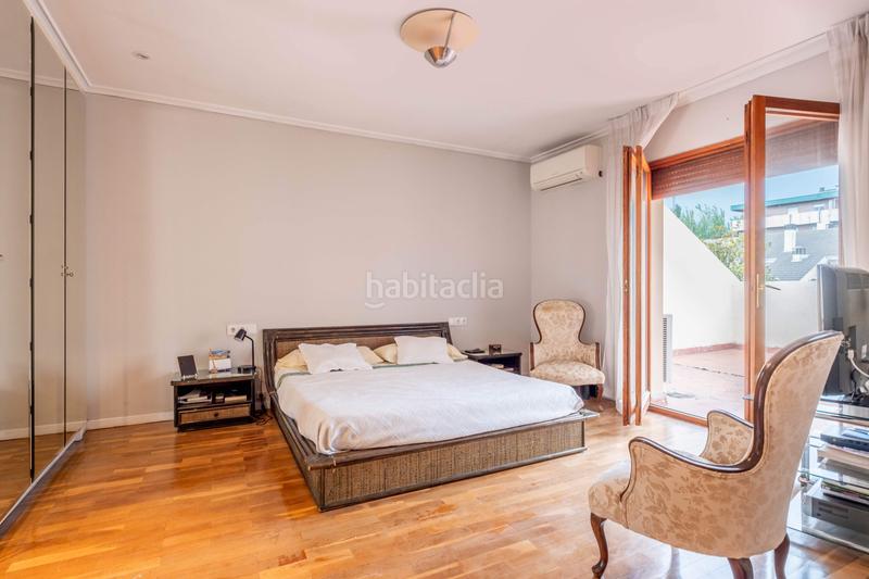 Foto ca8e1aa1-4690-4272-95ac-0943a3bcd0a5. Chalet con riscaldamento parcheggio piscina in La Almozara Zaragoza