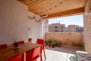 Lloguer Àtic a Torres, de las 104. Ático reformado con terraza en pleno camino de las torres