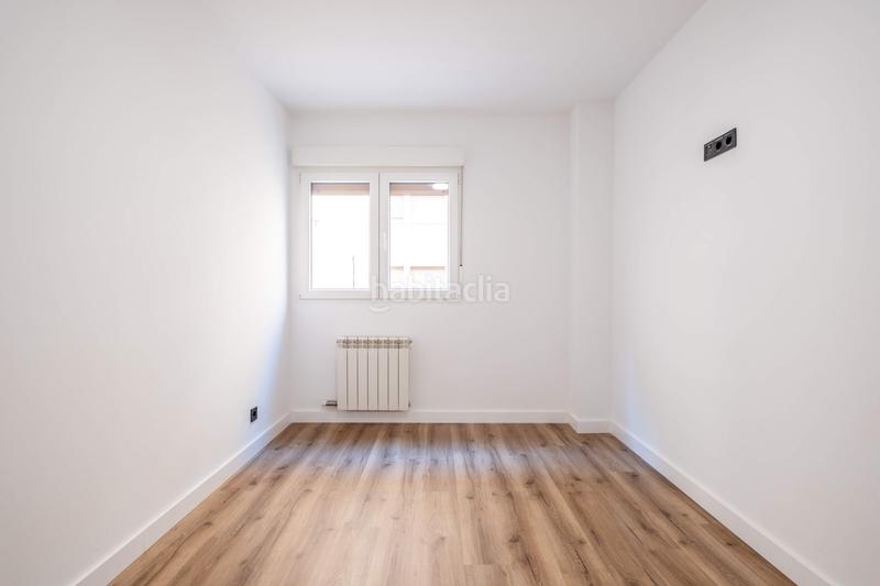 Foto a2daf079-f30a-49d0-bc1f-27ba81c5a93e. Affitto appartamento in gutierrez mellado 17 in Romareda Zaragoza