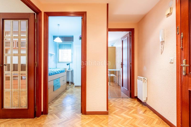 Foto c7e3e07a-6625-484d-aa58-dfc601024823. Miete etagenwohnung mit heizung in Romareda Zaragoza