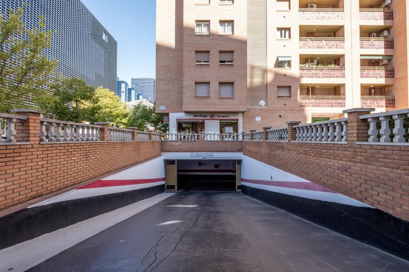 Foto 0bd078db-7754-4dfe-b380-a8914740f44f. Rent flat with heating in Romareda Zaragoza