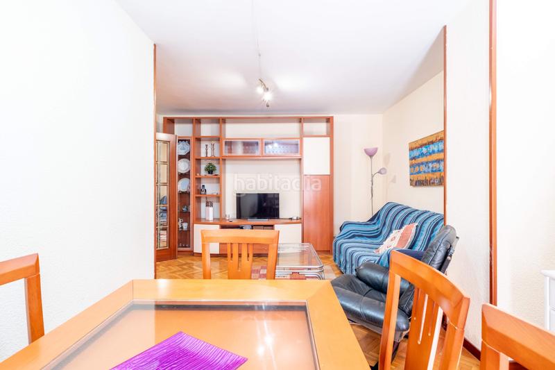 Foto ffa35959-7238-4ce2-a150-8404598a7978. Rent flat with heating in Romareda Zaragoza