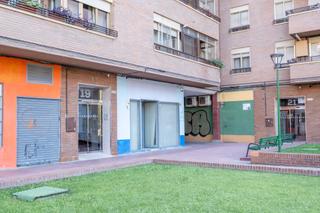 Local Comercial a Calle de la poetisa rosalía de castro 19. Tu nuevo proyecto empieza aquí