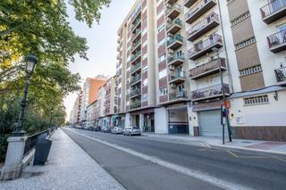 Location Appartement  Vía ramón pignatelli. Piso en alquiler en vía ramón pignatelli  zaragoza