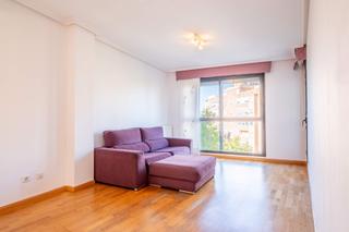 Location Appartement  Calle calle de felisa gale, 40. Alquiler piso en el barrio de la jota zaragoza