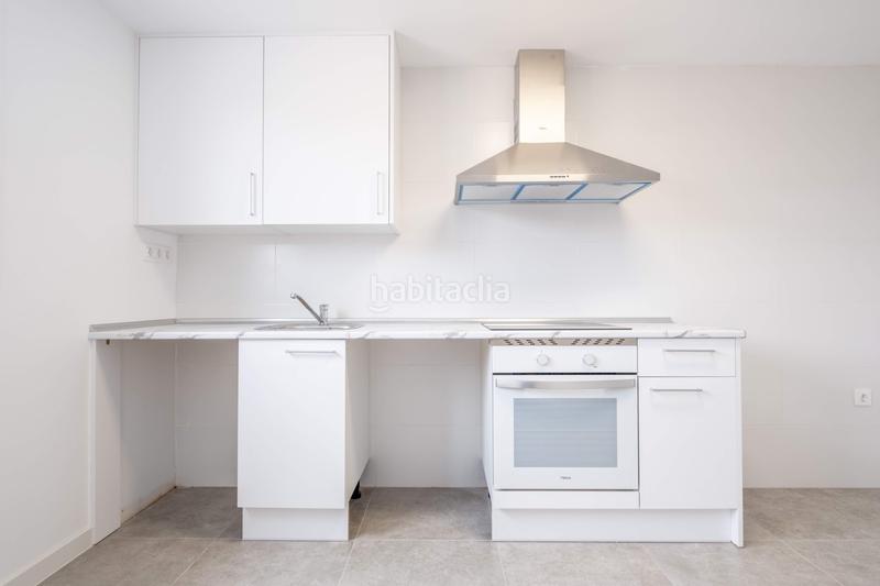 Foto 276277f1-e3be-43ee-9ac6-06cadd547517. Alquiler piso amplio piso de obra nueva en Rosales del Canal en Zaragoza