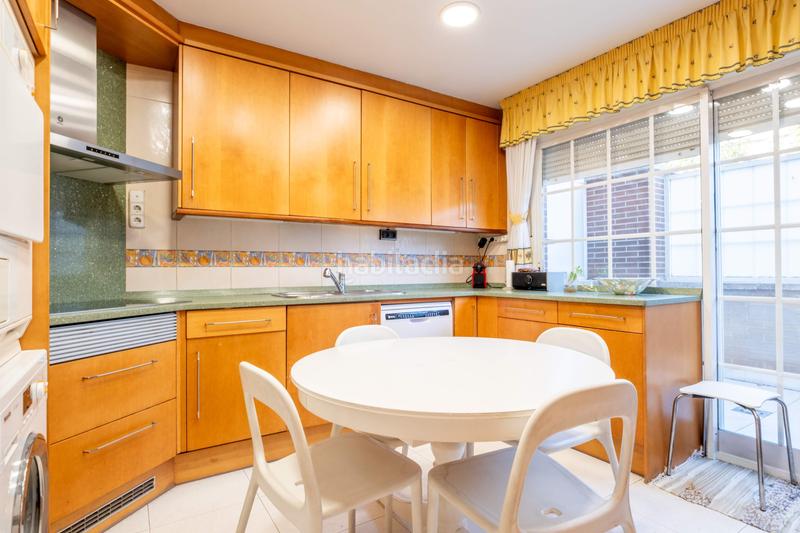 Foto 3a73115f-6614-41d5-9504-6a57b68c7cbe. Casa a schiera con riscaldamento parcheggio piscina in Zaragoza