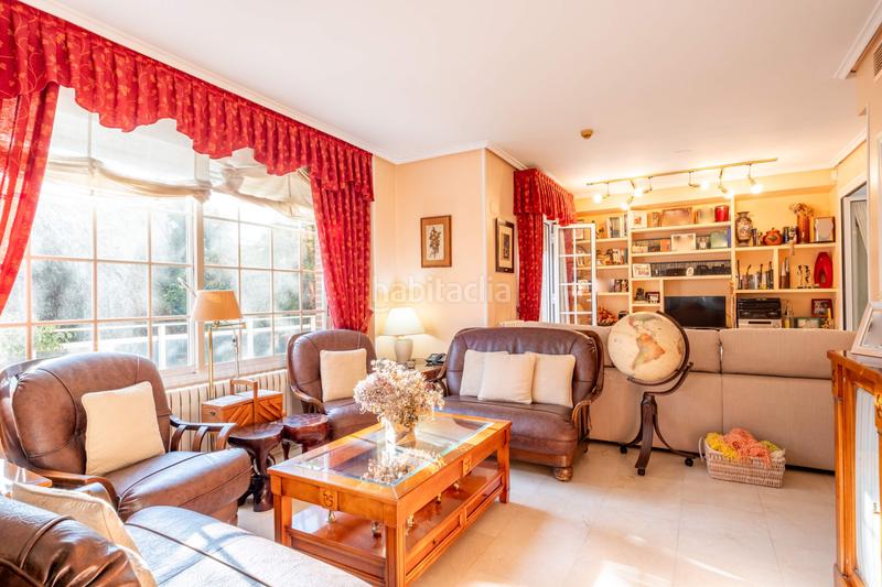 Foto 4c7d5e88-c143-4a7b-84f2-01cb038a2ba2. Casa a schiera con riscaldamento parcheggio piscina in Zaragoza