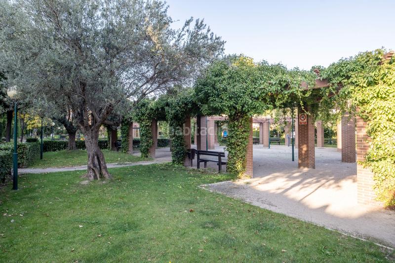 Foto 518bac7a-28b6-446a-b5ac-69a77bc25b51. Casa a schiera con riscaldamento parcheggio piscina in Zaragoza