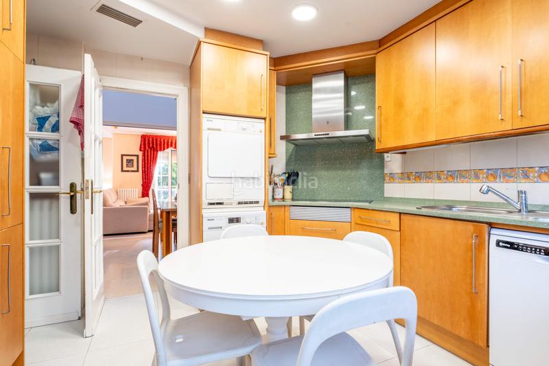 Foto 8d2c6c91-5588-4698-a435-21b2a3bb439a. Casa a schiera con riscaldamento parcheggio piscina in Zaragoza