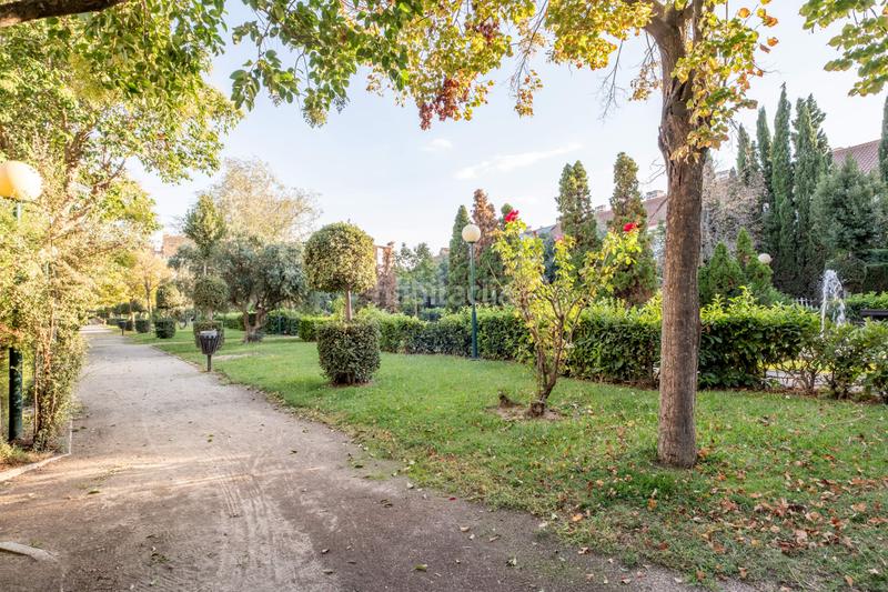 Foto b9a5115c-9ed3-4a0e-b464-20afa3fe54cc. Casa a schiera con riscaldamento parcheggio piscina in Zaragoza