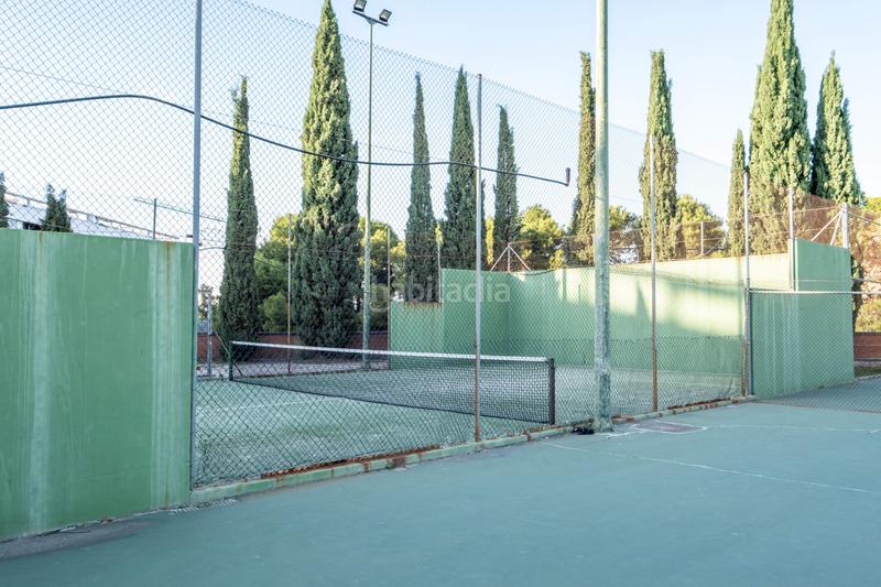 Foto c9eedfa6-a1c6-4a2e-9de0-e41e51f467a9. Casa a schiera con riscaldamento parcheggio piscina in Zaragoza
