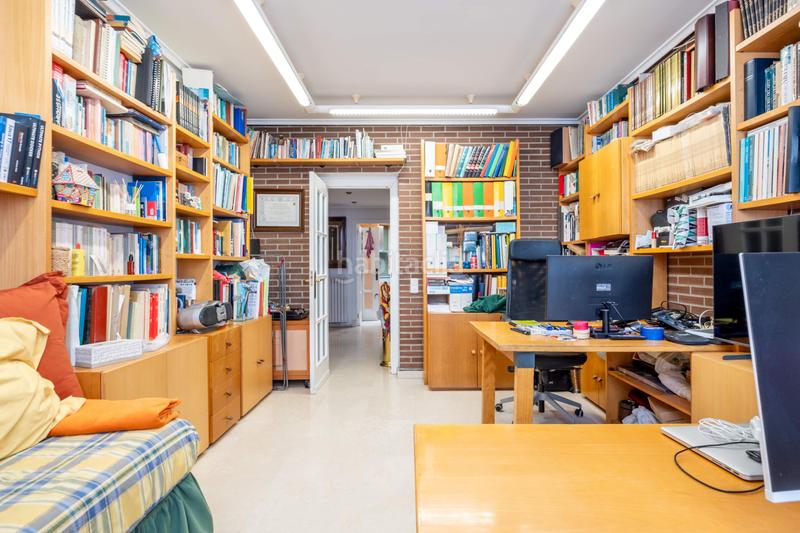 Foto de6597d0-1bf8-4ded-b59a-e4bec6f4cc8c. Casa a schiera con riscaldamento parcheggio piscina in Zaragoza