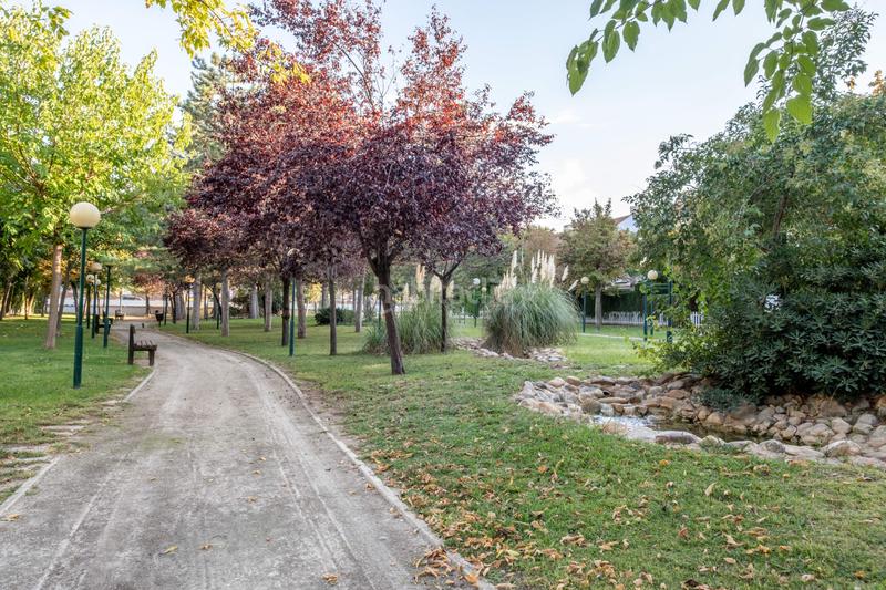 Foto f0647883-5899-4ea4-9062-b54e883b2995. Casa a schiera con riscaldamento parcheggio piscina in Zaragoza