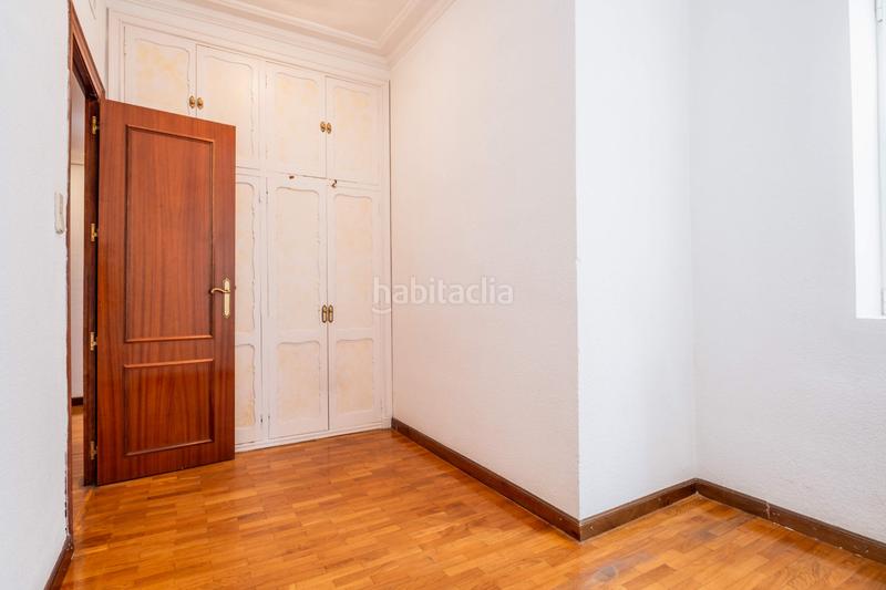 Foto 042f154f-fa1d-46f8-af65-332b2dd64a0f. Pis a paseo constitucion 31 a Paseo Independencia Zaragoza