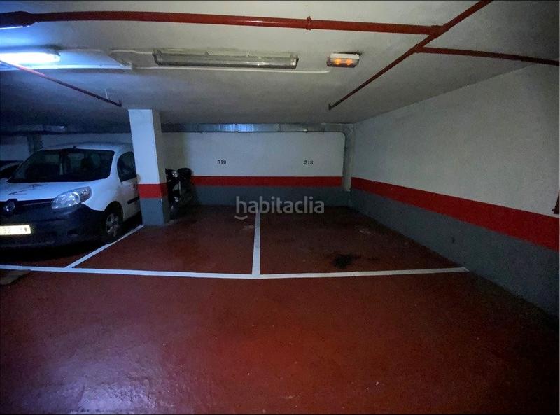 Foto fa5c02d3-a557-42ad-8122-9666381f9566. Parking coche plaza de garaje en murallas en Alfonso Zaragoza