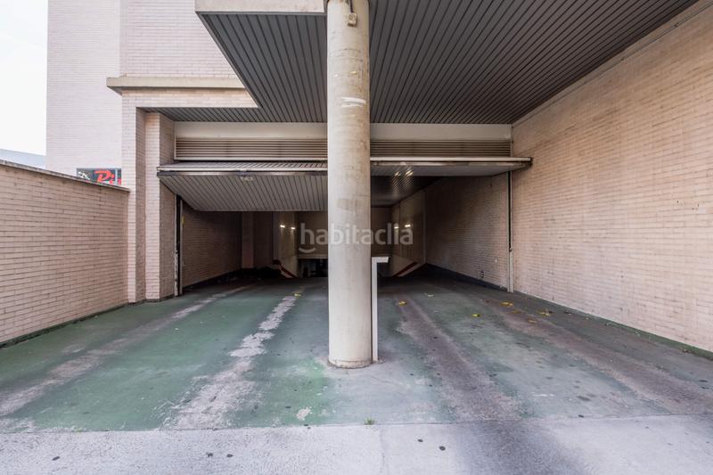 Foto 3a57d048-fd67-412d-b2bb-b0aec31931a0. Appartamento con riscaldamento parcheggio piscina in Zaragoza