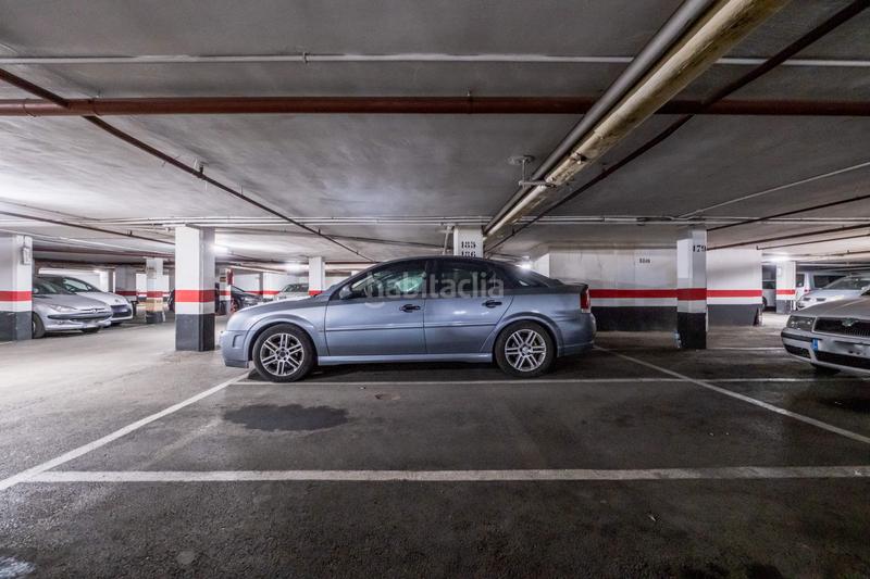 Foto 3be14d84-c4a6-433d-a3ac-c1c7aaf384fc. Parking voiture dans urbanizacion parque roma 17 dans Zaragoza