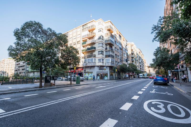 Foto 4093ce82-d07d-4fc1-9a6e-63825062605e. Parking voiture dans urbanizacion parque roma 17 dans Zaragoza