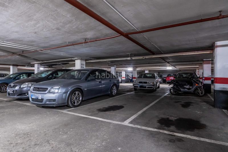 Foto 4d0e0335-35d3-4295-a75c-2881fad35e95. Parking voiture dans urbanizacion parque roma 17 dans Zaragoza