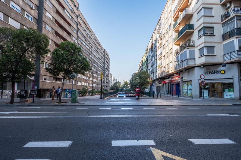 Foto e83771a3-9435-4203-bc8b-d383fe85b7a4. Parking voiture dans urbanizacion parque roma 17 dans Zaragoza