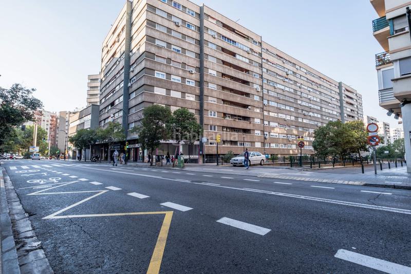 Foto df1b8b8a-56c6-45a8-8684-d36eb2b5a0d8. Aparcament cotxe a urbanizacion parque roma 18 a Zaragoza