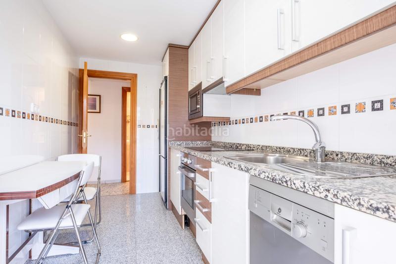 Foto 1400b3eb-bc68-48a7-9c2a-221c6d605c8d. Appartement dans calle la pampa 5 dans Valdefierro Zaragoza