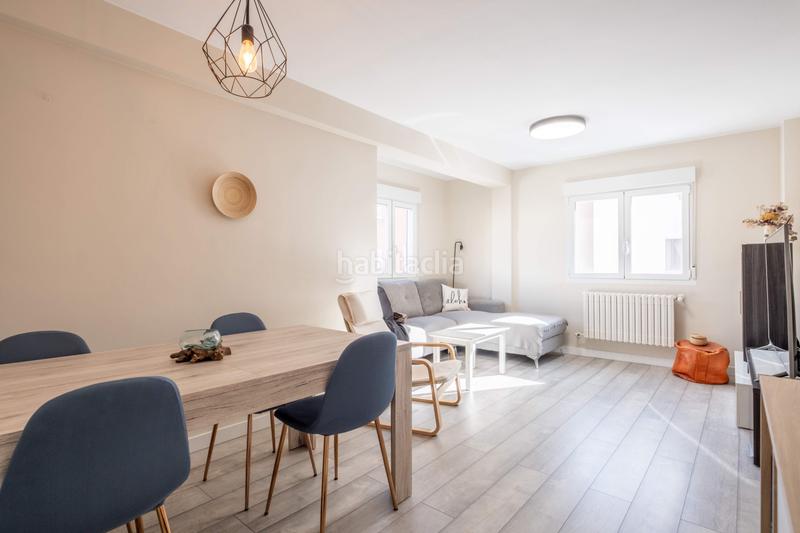 Foto 6d0ebfe1-1a8c-4fdd-85a1-2f75d38ce4e6. Pis a calle sol 7 a Las Fuentes Zaragoza