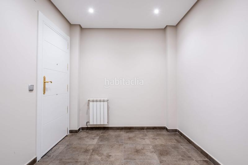 Foto 0ec99ec3-86c5-4003-bc54-43d67487f637. Alquiler piso en plaza aragon 1 oportunidad única en plaza aragón 5 habitaciones mas garaje. en Zaragoza