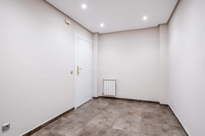 Foto bd7374d7-4cc6-4032-b7c7-714e4f5ae7d3. Alquiler piso en plaza aragon 1 oportunidad única en plaza aragón 5 habitaciones mas garaje. en Zaragoza