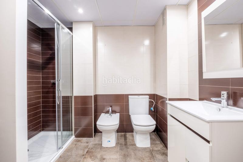 Foto c73ebcc0-f751-4eab-a408-bb62a52337f4. Miete etagenwohnung in plaza aragon 1 in Paseo Independencia Zaragoza