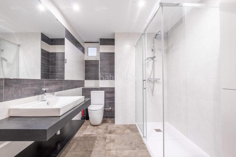 Foto 29ba97cb-af2b-4479-8da2-9fd7224b6190. Rent flat in plaza aragon 1 in Paseo Independencia Zaragoza