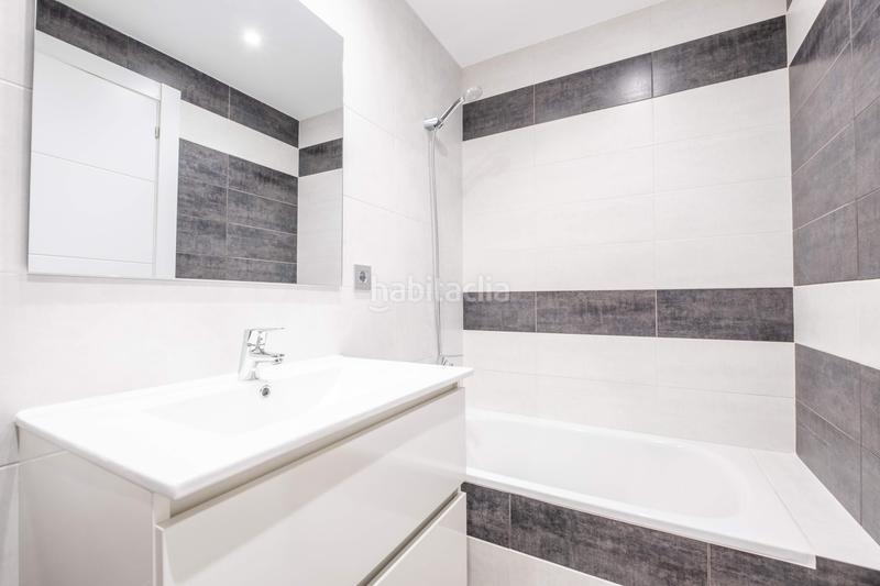 Foto 6d366b2a-a438-4bf5-bb19-1c754796ca7d. Rent flat in plaza aragon 1 in Paseo Independencia Zaragoza