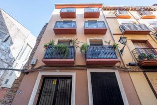 Pis  Calle boggiero, basilio 82. Tu refugio moderno en pleno centro histórico, con terraza y toda