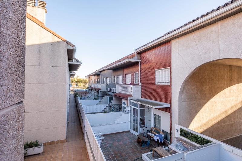 Foto 572994cb-5c20-4bcf-9729-7bd3dde7afae. Maison jumelée dans calle gaspar torrente 81 dans Santa Isabel Zaragoza