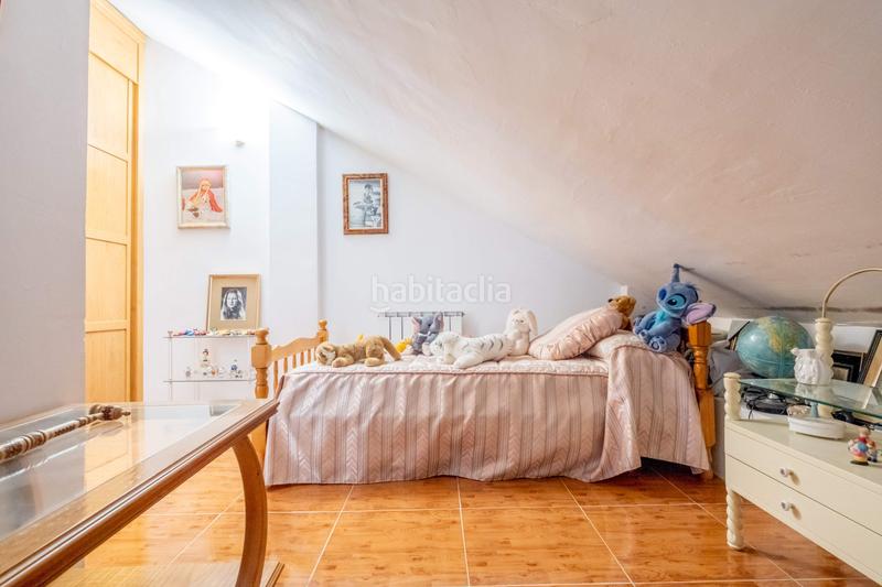 Foto 64f0a84e-b699-486a-868f-39c574c5676f. Maison jumelée dans calle gaspar torrente 81 dans Santa Isabel Zaragoza