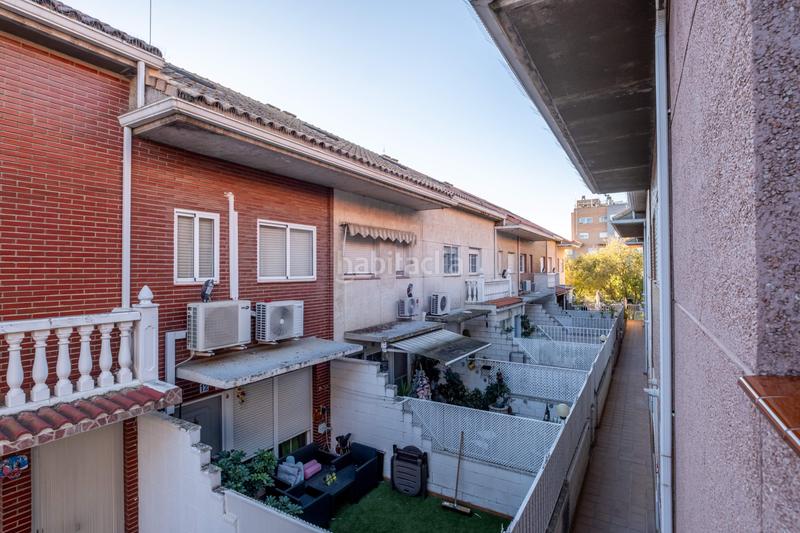 Foto 677fd877-1f1a-41bc-b196-f91e7098e133. Maison jumelée dans calle gaspar torrente 81 dans Santa Isabel Zaragoza