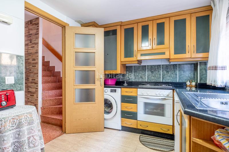 Foto 8f710817-8d53-4bd7-869c-9aaf74dda46c. Maison jumelée dans calle gaspar torrente 81 dans Santa Isabel Zaragoza