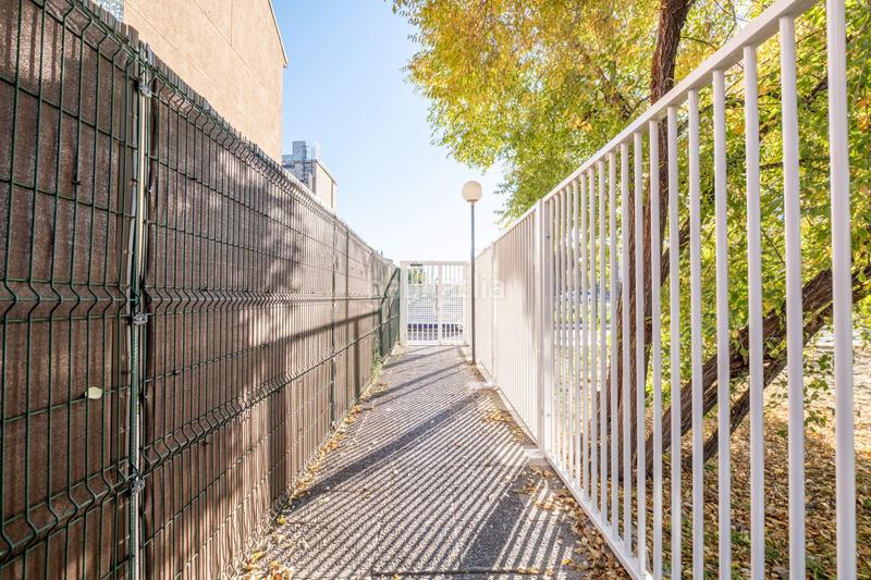 Foto b2a21b63-51f6-49ac-a86a-7b3c12a437d3. Maison jumelée dans calle gaspar torrente 81 dans Santa Isabel Zaragoza