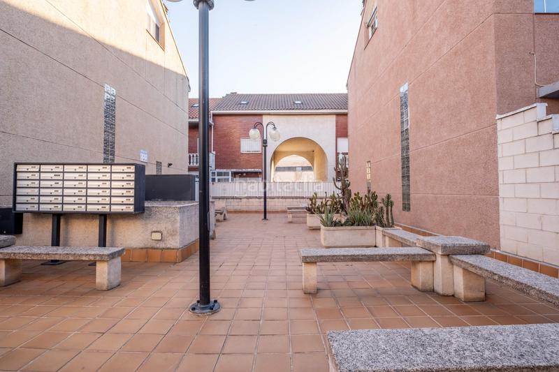 Foto cc45eeca-d8a9-4a4a-a5b7-dcff394c4124. Maison jumelée dans calle gaspar torrente 81 dans Santa Isabel Zaragoza