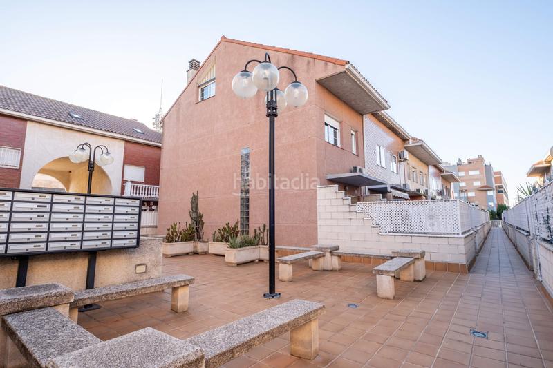 Foto e2d11622-7e84-4927-b4ba-0282eb33b30a. Maison jumelée dans calle gaspar torrente 81 dans Santa Isabel Zaragoza