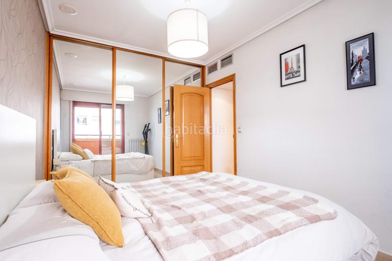 Foto 21bf4633-5f6f-4819-8fac-0e232f0baa29. Location appartement dans calle de juan pablo ii 5 dans Zaragoza